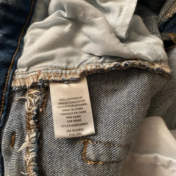 💙TINSLETOWN Washed Out Distressed Skinny Jeans💙 - Picture 10 of 11